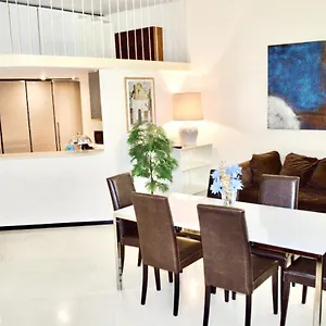  Appartement - Walk To Navona - Full Kitchen - Fast Wi-fi & A-c
